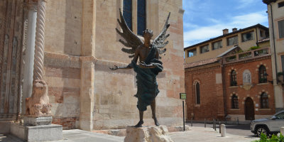 Kip angela, Verona, Italija