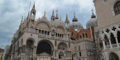 Palača v Benetkah (3)